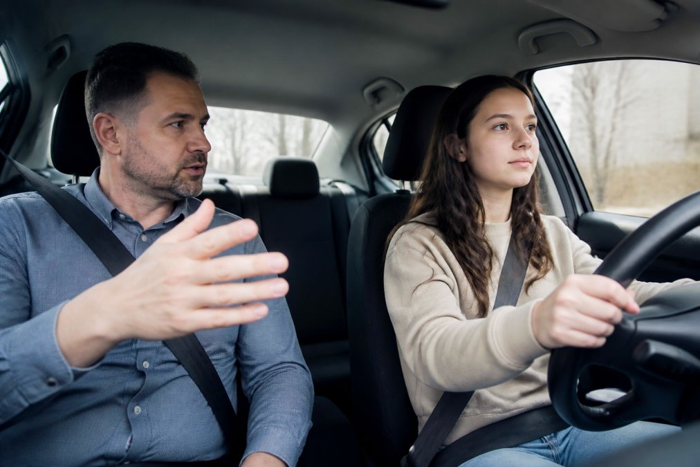 How to Find Patient Driving Instructors